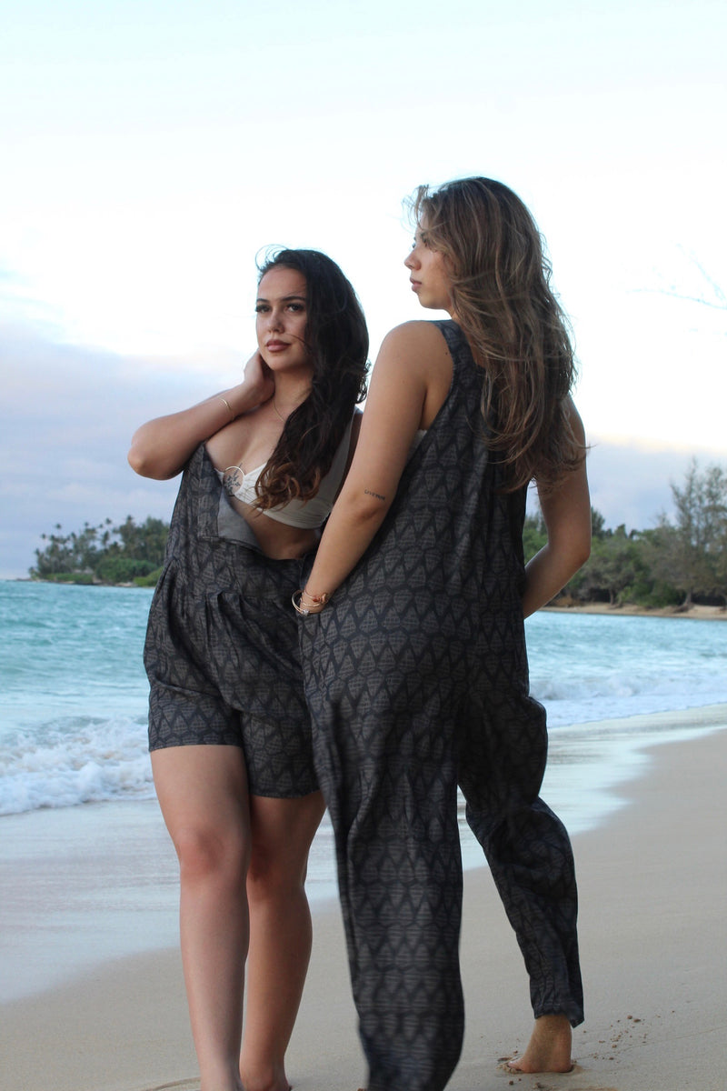 Women’s Shortie overalls in Vintage Waiehu