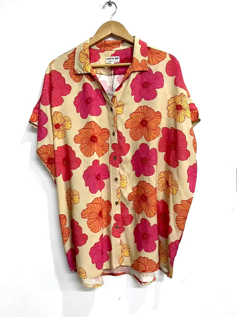 Women’s Oversized Shirt in Neutral Hau