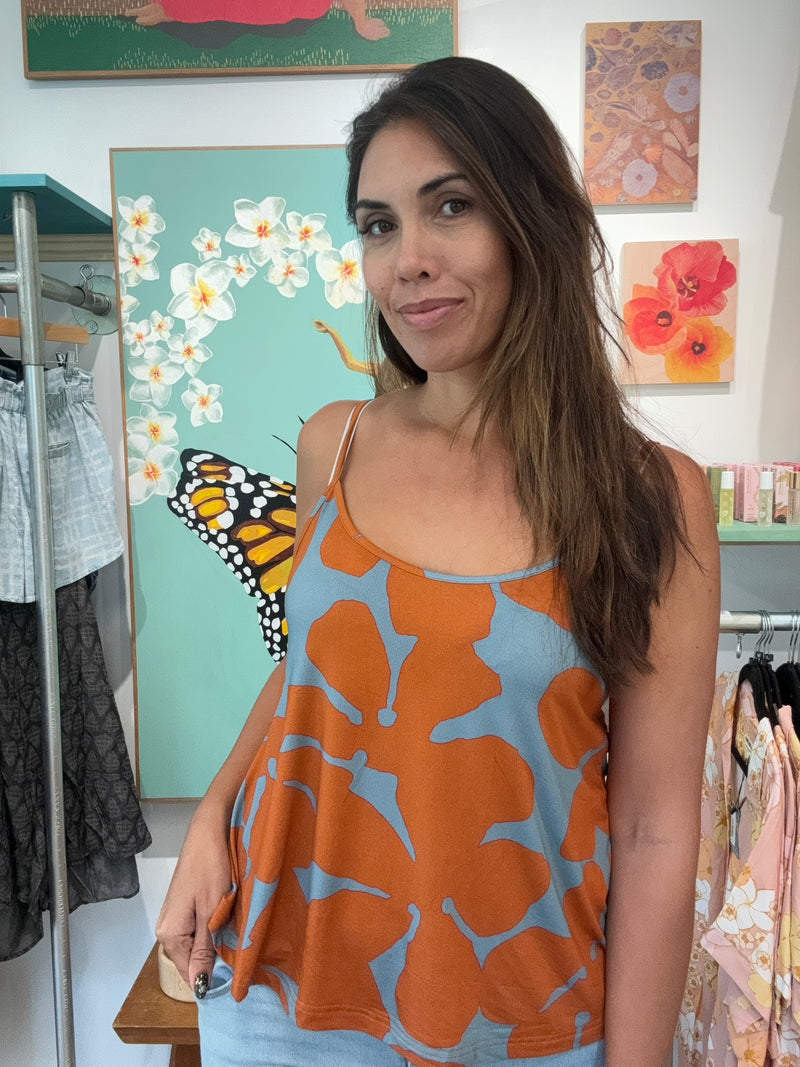 Womenʻs Flowy Bamboo Tank Top in Valley