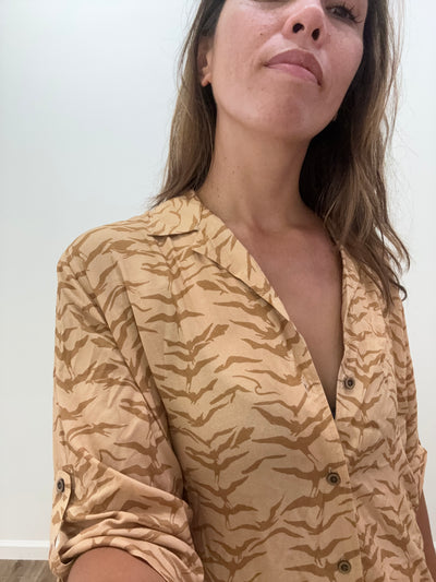 Women's Shirt Dress in Wild Iwa