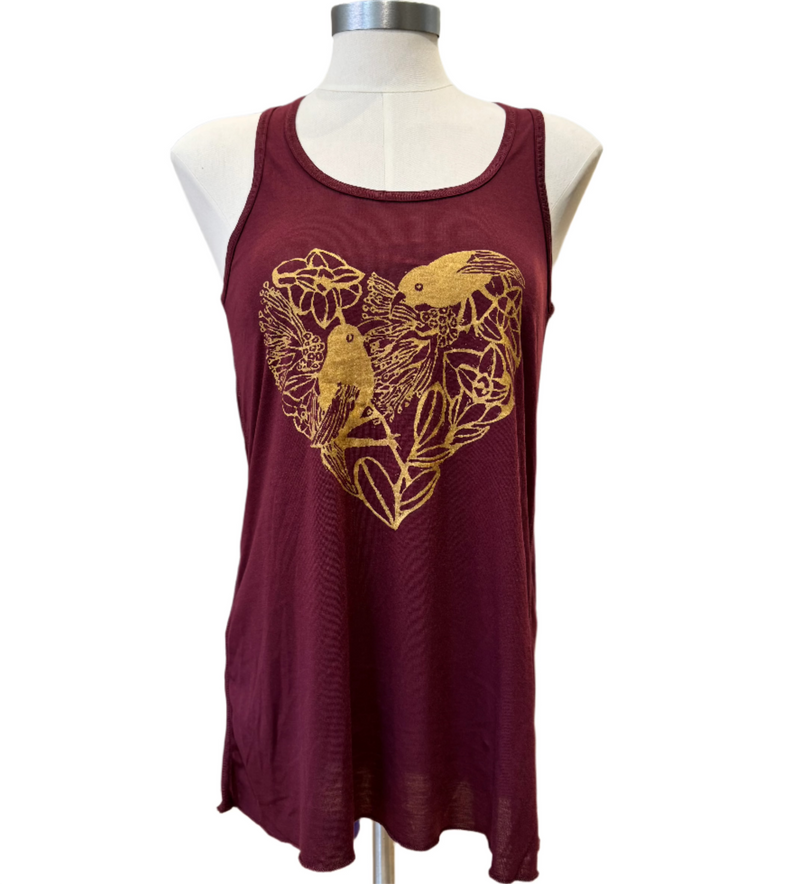 Womens Love Bird Flowy Tank in Maroon