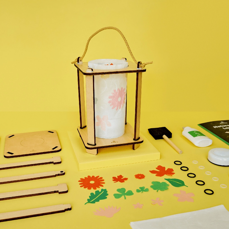 Nature Walk Lantern Science Kit For Kids