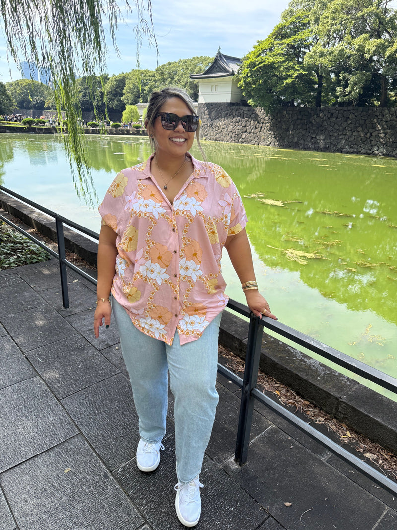 Women’s Oversized Shirt in Guava Jelly