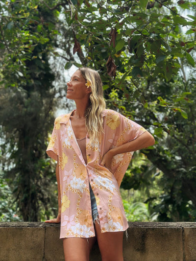 Women’s Oversized Shirt in Guava Jelly
