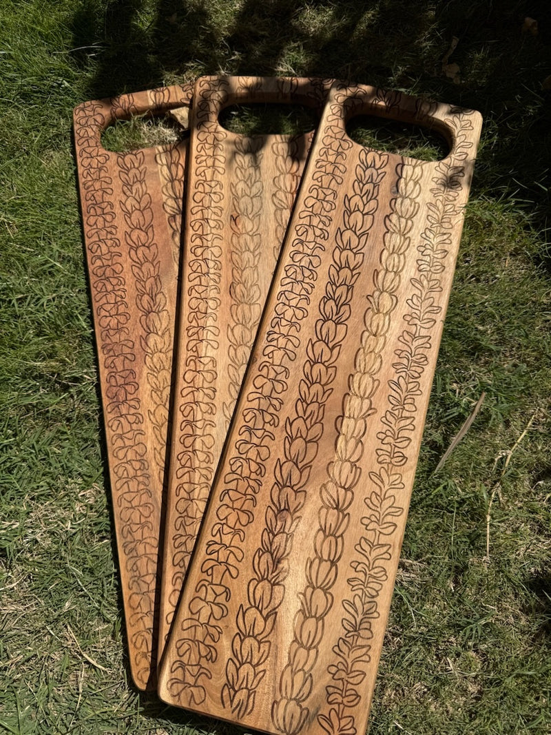 Wood Engraved Serving Board - Lei Day